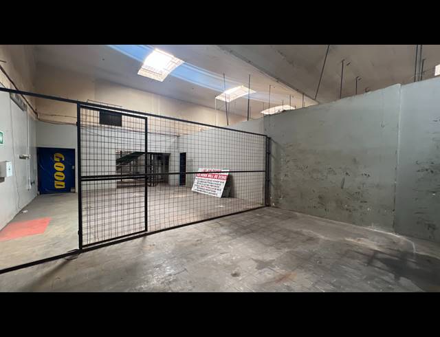 4,834M² FACTORY TO LET IN ALRODE